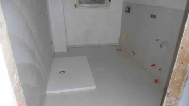 Bagno in fase di realizzazione