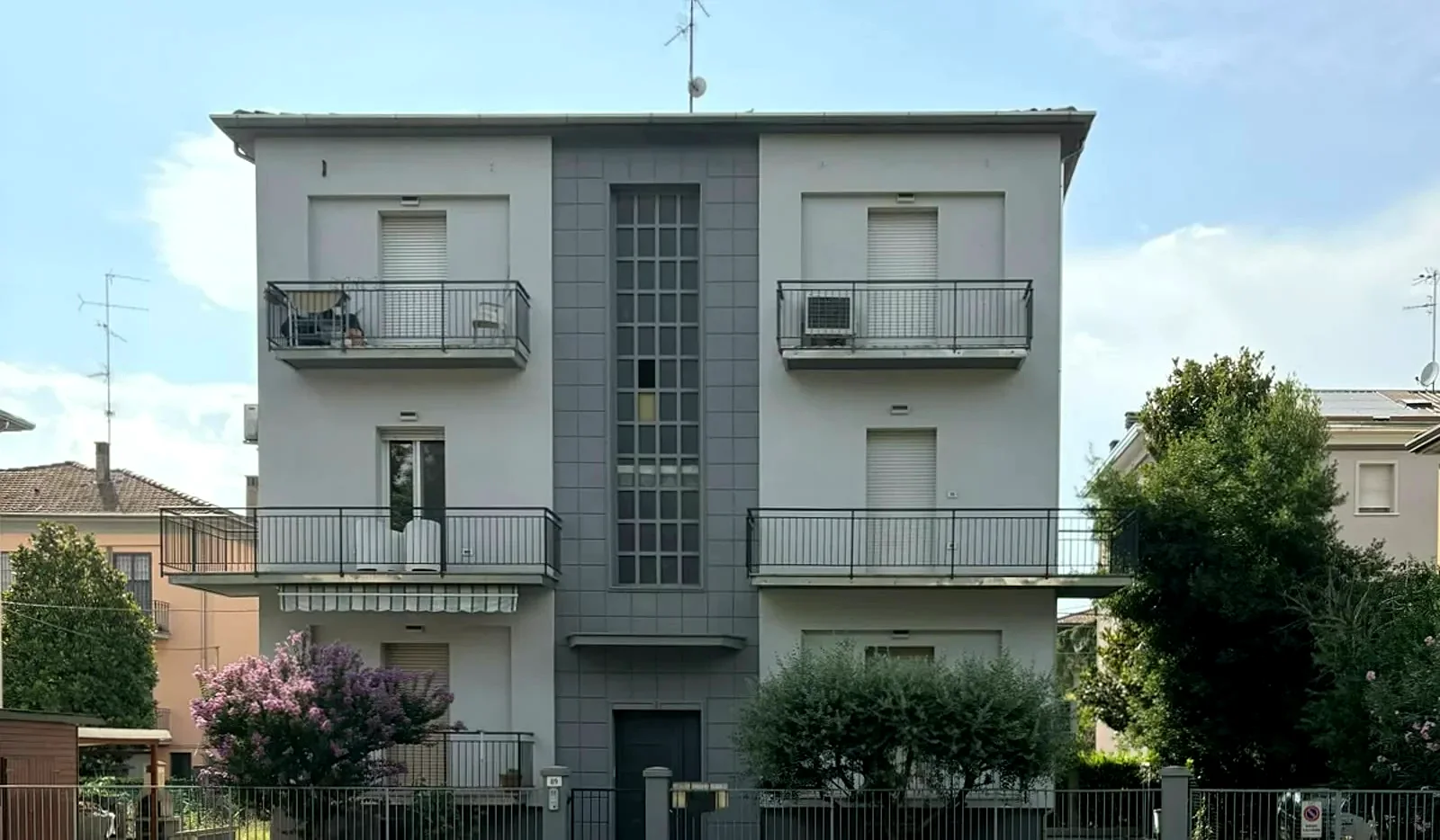 Edificio residenziale riqualificato con intervento energetico