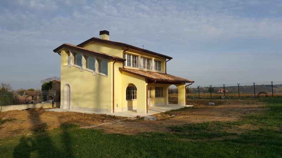 Nuovo edificio residenziale in classe A a Imola, facciata completata