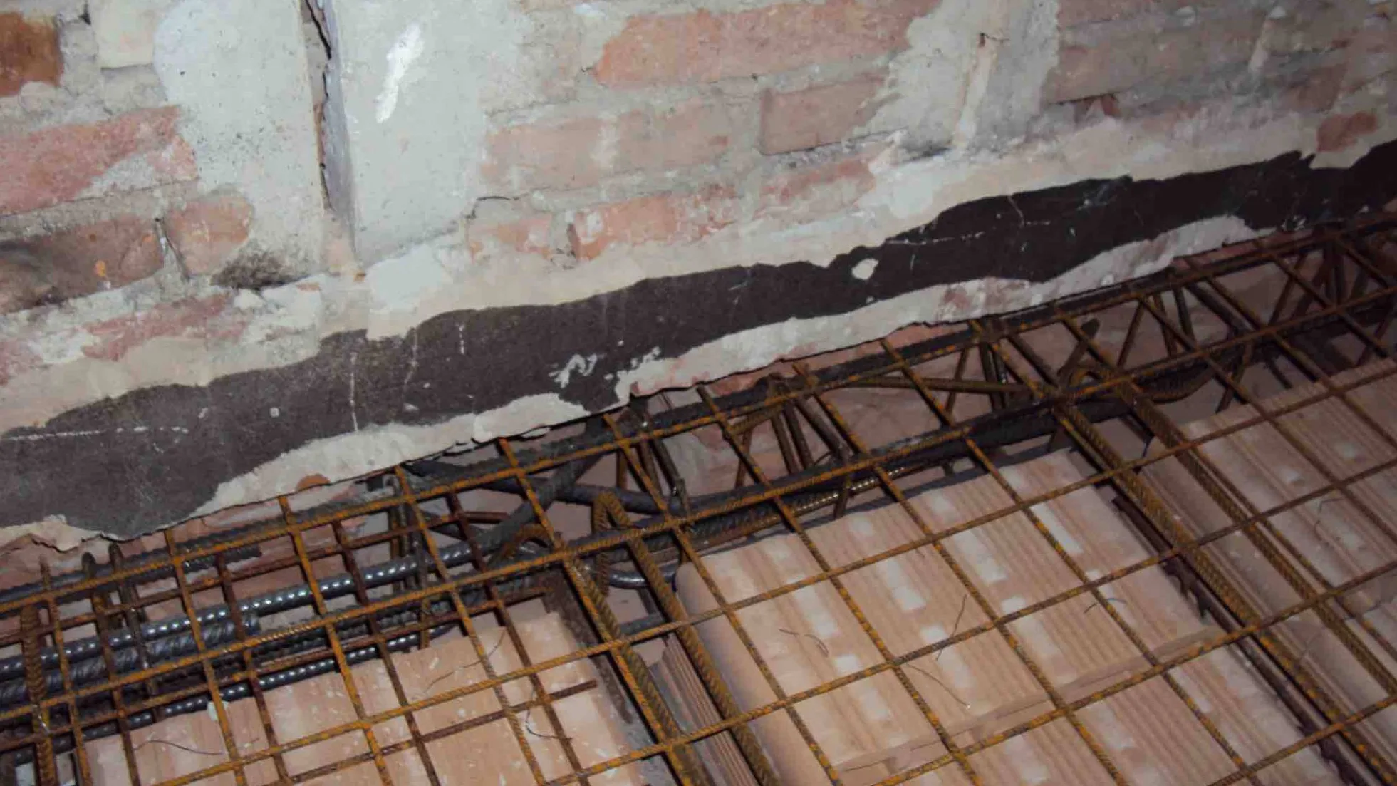 Miglioramento sismico su edificio esistente